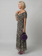 Calen | Vestido fluido con hombros descubiertos