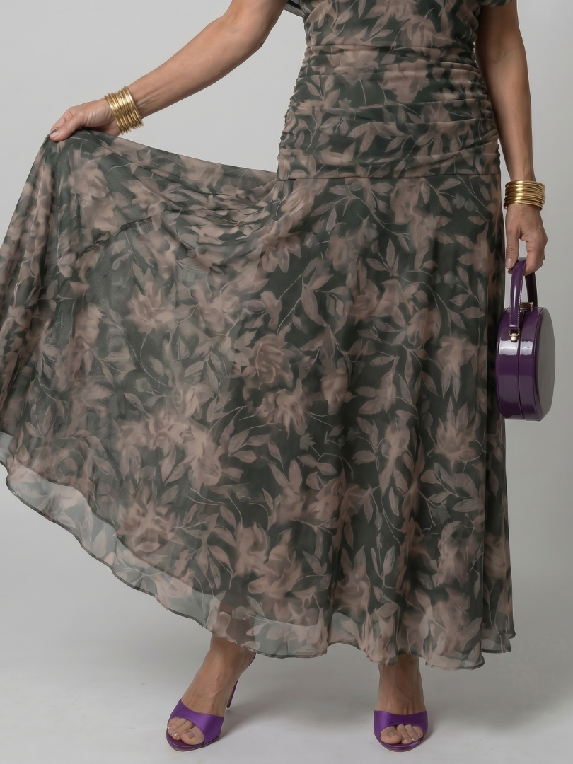 Calen | Vestido fluido con hombros descubiertos